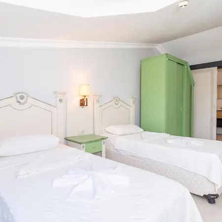 Canan Paradise Vila *