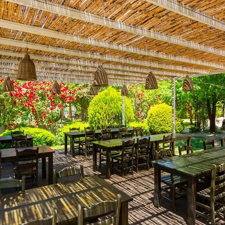 Canan Paradise Vila